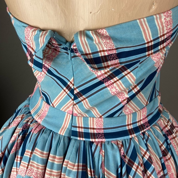 Only Hearts NYC / BGN NWT Strapless Plaid Dress with Attached Petticoat - Size 4 - Picture 11 of 15